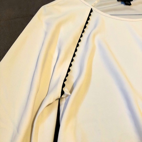 Ann Taylor blouse - Picture 4 of 6